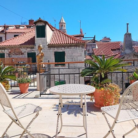 Luxury 2 Bedroom-2 Bathroom Apartment & Studio App With Rooftop Terrace Split Eksteriør billede