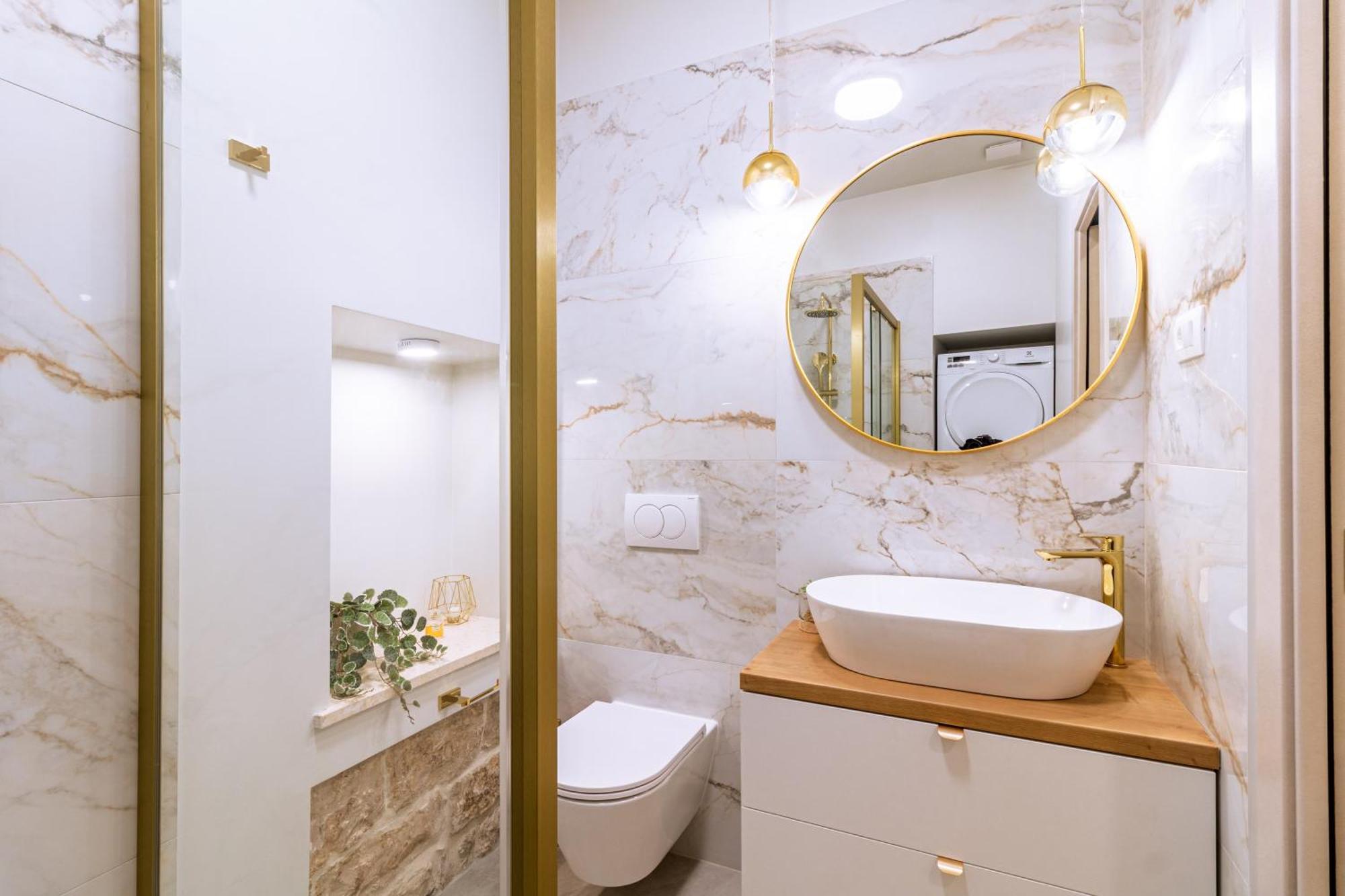 Luxury 2 Bedroom-2 Bathroom Apartment & Studio App With Rooftop Terrace Split Eksteriør billede
